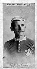 Photo en buste noir et blanc d'un joueur de rugby