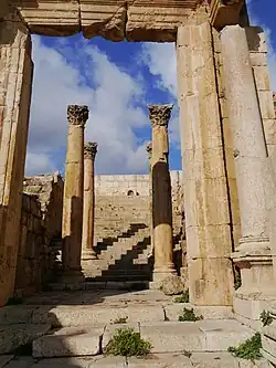 Jerash, escalier de la cathédrale