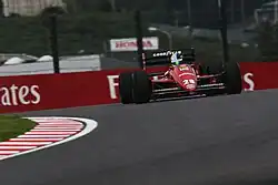 Photo de la Ferrari F1-87 de Berger en démonstration à Suzuka en 2018
