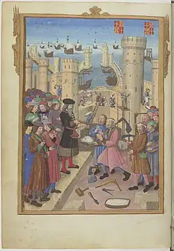 Des maçons et charpentiers s'avancent devant le grand maître, des outils à leur pied et un chantier à l'arrièreplan.