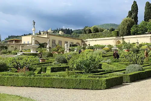 Fontaine d'Hercule et d'Antée dans les jardins de la Villa di Castello.