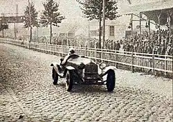 Goffredo Zehender vainqueur des 6 Heures des Routes pavées en 1929, sur Alfa Romeo 6C 1750;