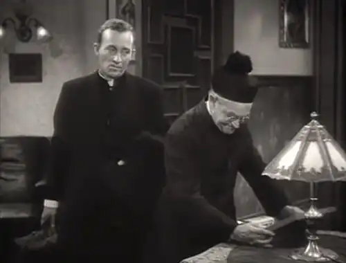 Bing Crosby et Barry Fitzgerald, dans La Route semée d'étoiles (1944)