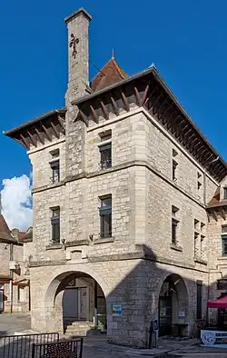 La Maison des solidarités départementales, place de la Halle.