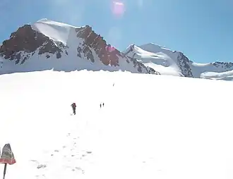 Le glacier et les sommets de Pollux et Castor.