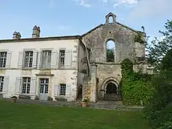 Façade de l'église.