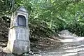 Oratoire au pied du sentier d'accès.