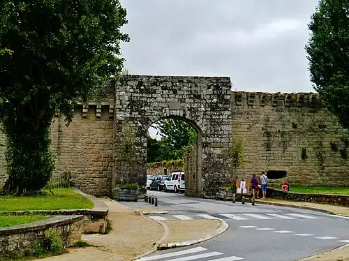 Porte Bizienne.
