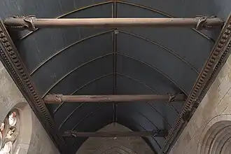 La charpente de l'église.