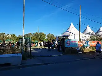 Une guinguette éphémère —&nbsp;la guinguette Marquette&nbsp;— à Saint-André-lez-Lille (2022).