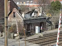 Ancienne maison de garde-barrière.