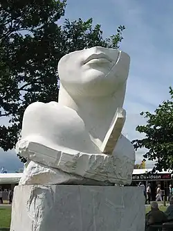 Héros de lumière, Yorkshire Sculpture Park au Royaume-Uni.