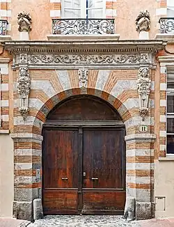 Le portail.