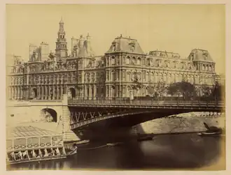 L'hôtel de ville de Paris avant l'incendie (en 1870 ou avant le 23 mai 1871).