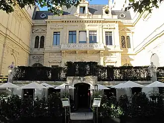 Hôtel de la Païva au 25 avenue des Champs-Élysées en 2009.