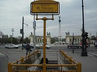 Entrée de la station.