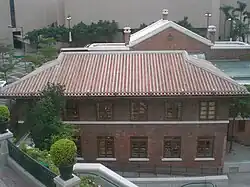 Le bloc d'hébergement.