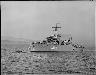 illustration de HMS Lyme Regis (J193)