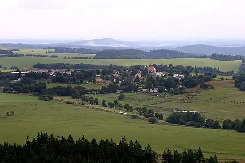 Ovesné Kladruby : vue aérienne.