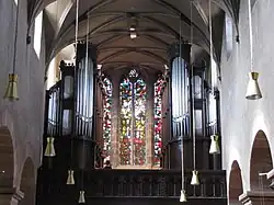 Église Saint-Georges : orgue néo-roman Walcker avec buffet de Klem (1867).