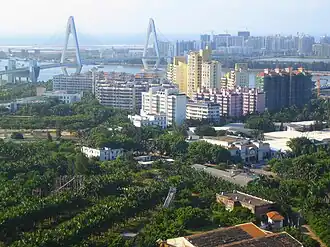 Pont de Haikou qui relie l'île de Haidian par-dessus la rivière de Haidian.