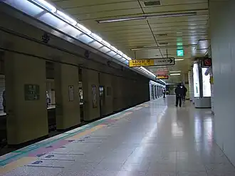 Image illustrative de l’article Hak-dong (métro de Séoul)