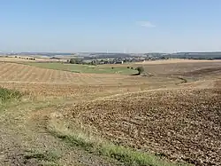 Paysage avec vue sur Han-devant-Pierrepont.