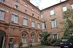 Hôtel Hébrard, cour.