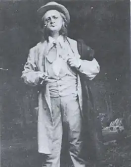 L'acteur Henrik Klausen dans le rôle de Peer Gynt (acte IV) lors de la première au :Christiania Theatre&nbsp;(en) d'Oslo le 24 février 1876.