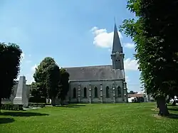 L'église Saint-Pierre.