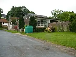 Bâtiments communaux à Heucourt.