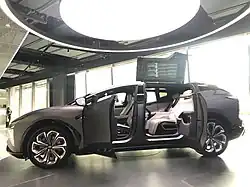 HiPhi X Founders Edition porte ouverte