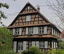 Maison à colombages,146 rue Principale.