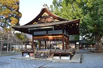 Haiden du Hirano-jinja