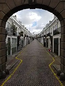 Les mews d’Holland Park.