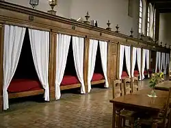 Ancienne salle des malades des hospices de Seurre.