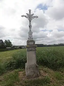 Croix de chemin D13