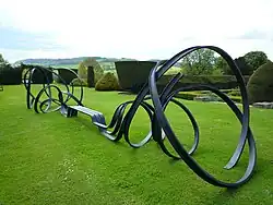 Pablo Reinoso, Huge Sudeley Bench, 2009