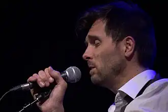 Description de cette image, également commentée ci-après