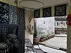 Textiles teintés à l'indigo, Bourg de Furong