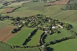 Huric (à gauche) et la Chevallerie (à droite)