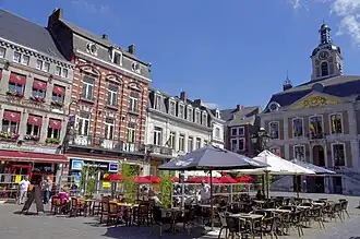 Image illustrative de l’article Grand-Place de Huy