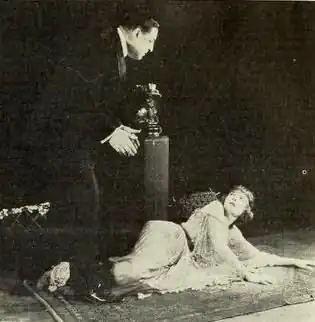 Description de cette image, également commentée ci-après