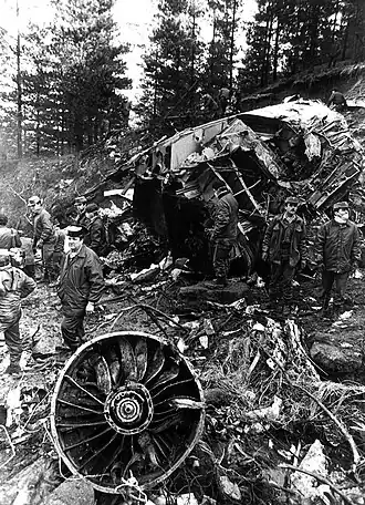 Les débris du vol 610, photographié sur le site de l'accident.