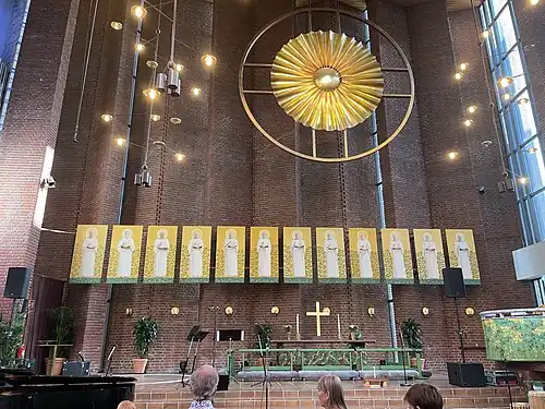 Intérieur de l'église.