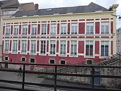 Immeuble à proximité de la rue du Pont-Neuf.