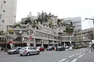 Image illustrative de l’article Avenue Georges-Gosnat