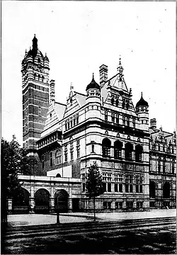 L'Institut impérial, aujourd'hui il ne reste que la tour.