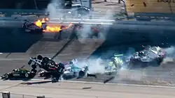 Photo de l'accident de Las Vegas où Dan Wheldon trouve la mort, le 16 octobre 2011