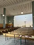 Intérieur latéral droit.